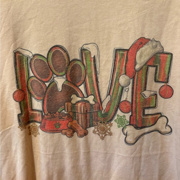 Tan Graphic T-Shirt with Love Design dog Christmas theme - Picture 3 of 7